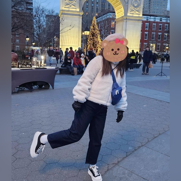 Lululemon Cinchable Fleece Zip-Up Jacket - worn less than 3 times - Picture 2 of 2